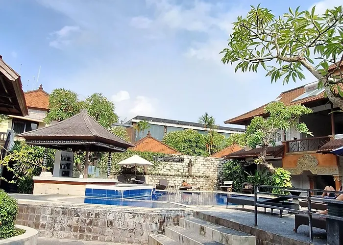 Hotel The Taman Ayu 3*